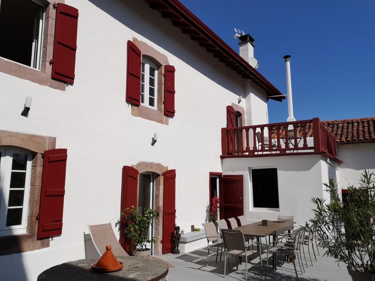 Chalbonia Bed and Breakfast Louhossoa Buitenkant foto